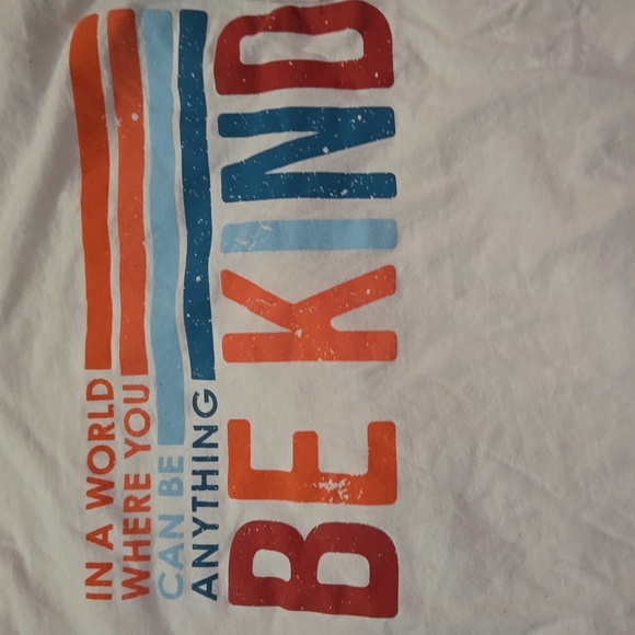 Bella Canvas "Be Kind" T-shirt - Picture 2 of 2